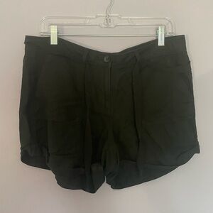 Ann Taylor LOFT Women's Linen Blend Shorts in Black size 8 with Belt